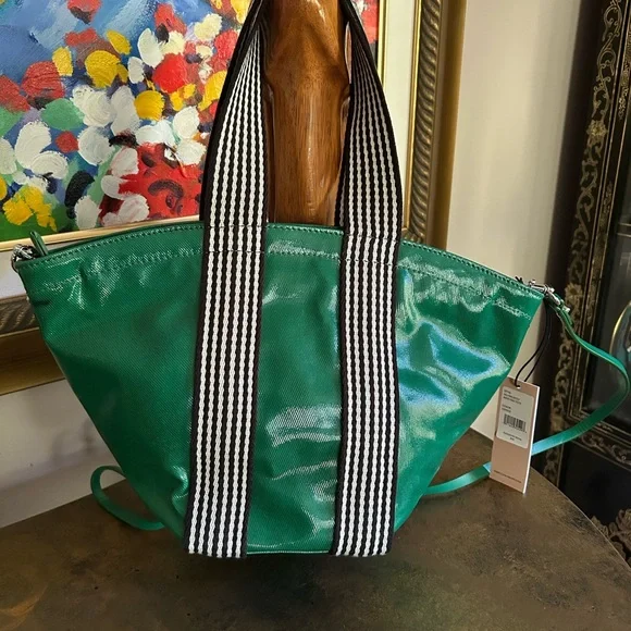 Rebecca Minkoff 💚🖤Green and Black Tote with Glossy Finish - Picture 4 of 9